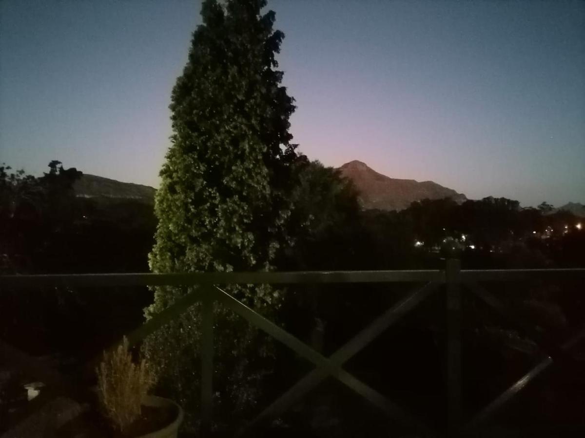 Clarens On Collett Villa ภายนอก รูปภาพ