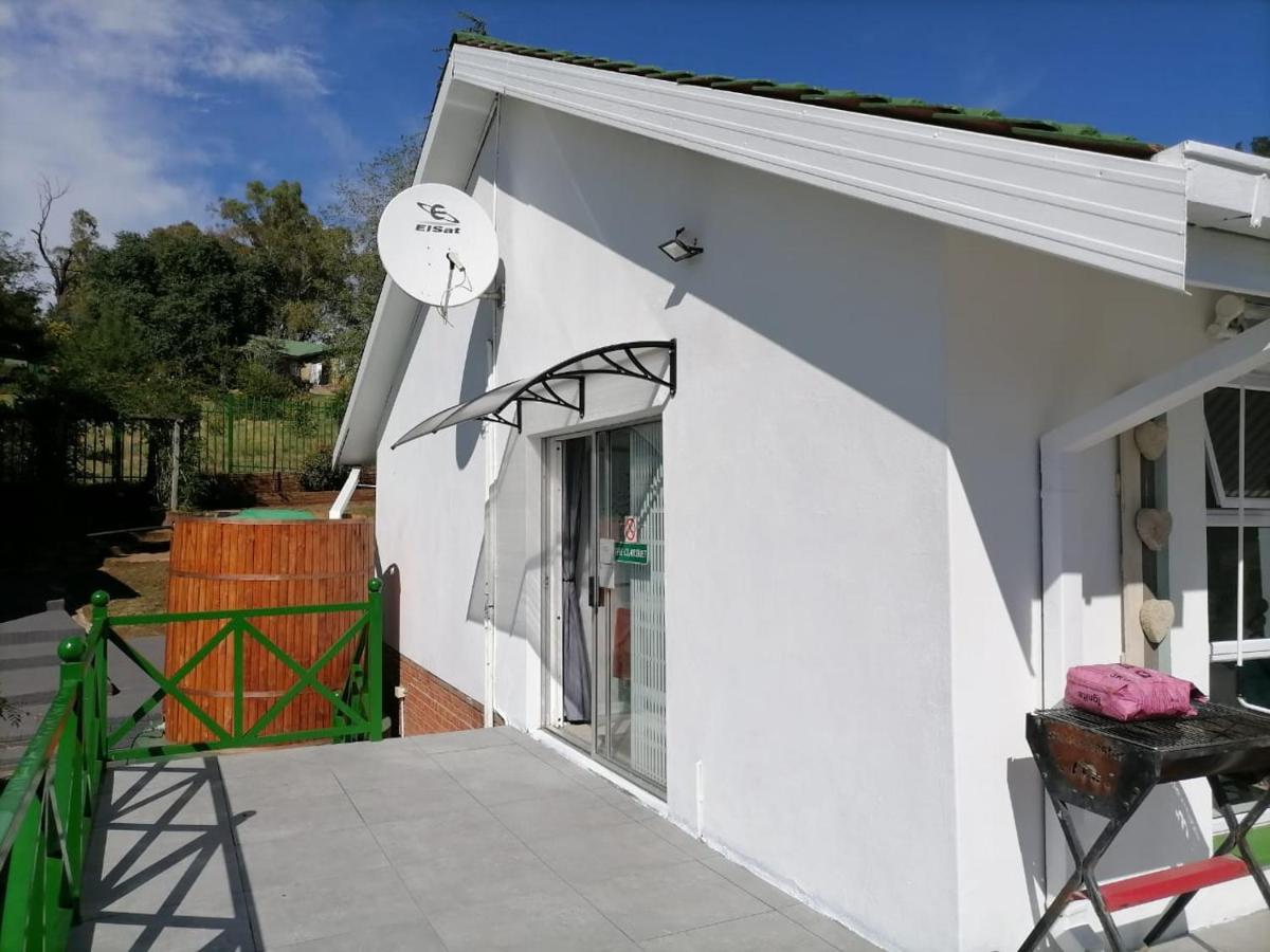 Clarens On Collett Villa ภายนอก รูปภาพ