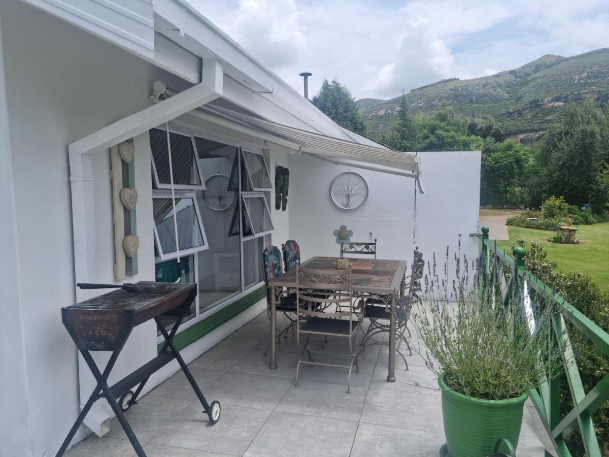 Clarens On Collett Villa ภายนอก รูปภาพ