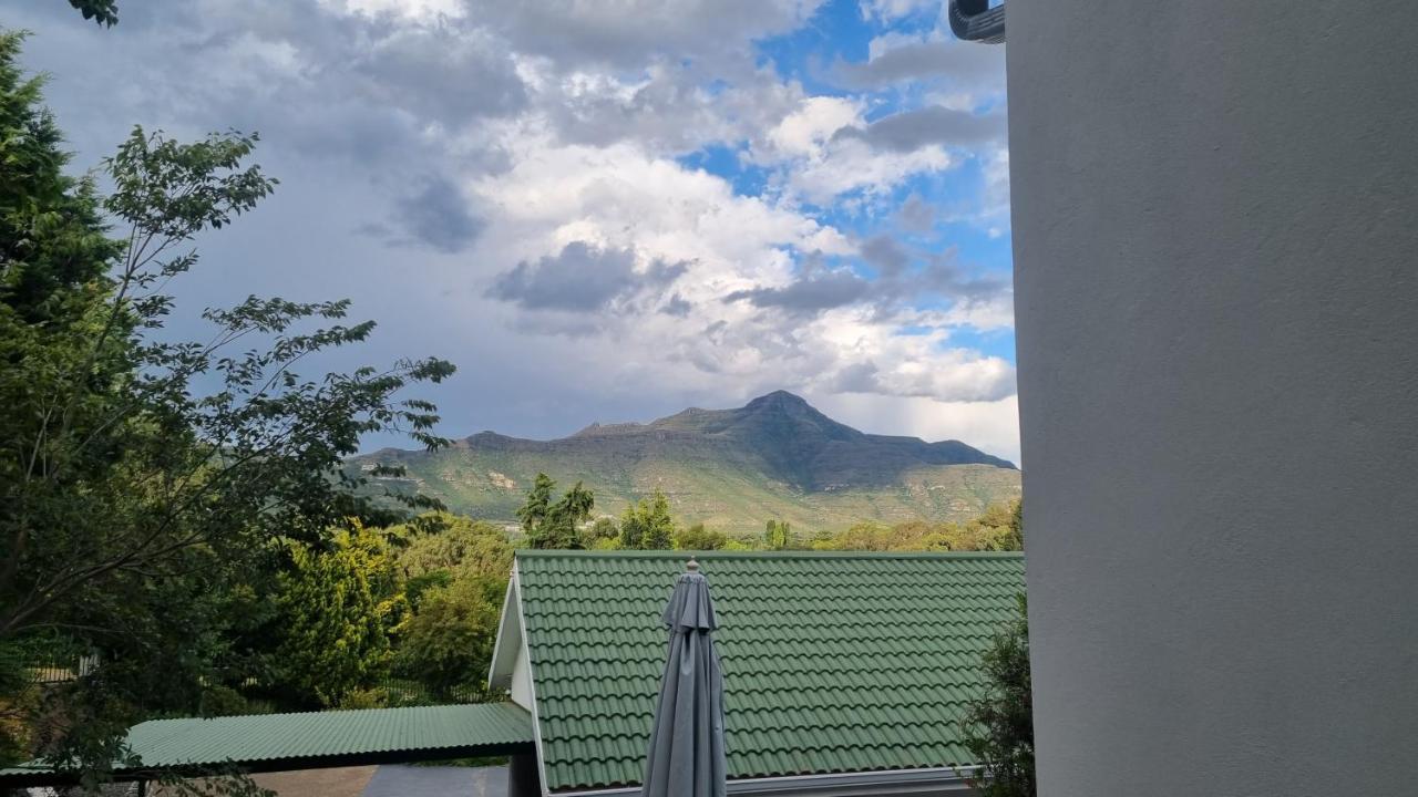 Clarens On Collett Villa ภายนอก รูปภาพ